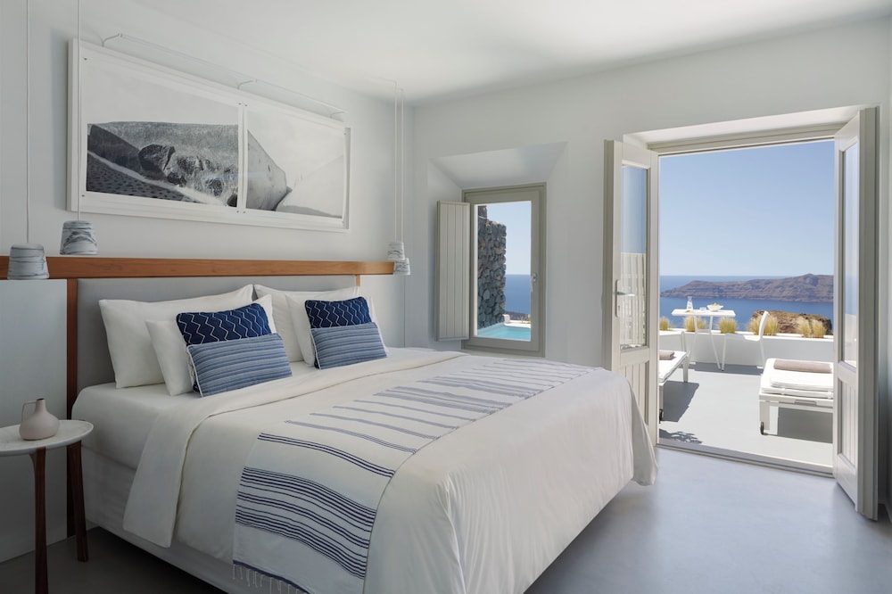 Deluxe, King Bed, Plunge Pool