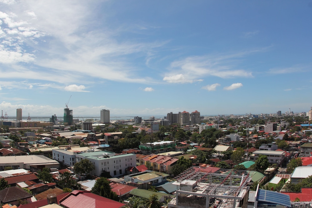 Cebu R Hotel Mabolo 50/54