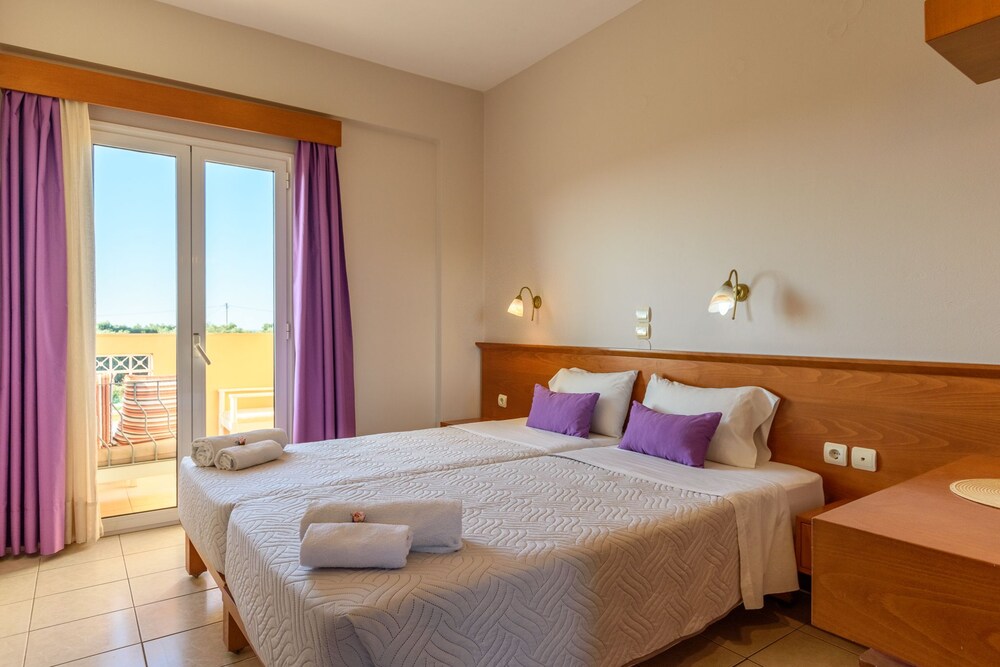 Danelis Studios & Apartments 23/55