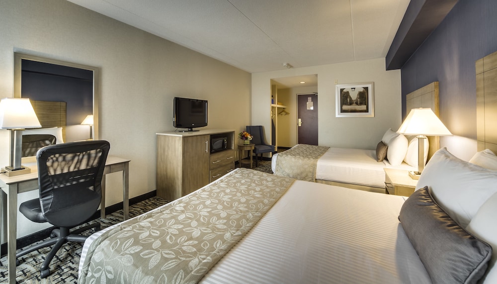 Monte Carlo Inn Oakville Suites 21/68