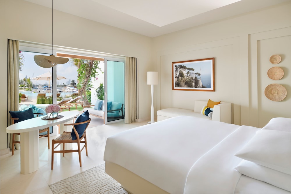 Park Hyatt Dubai Hotel 11/63