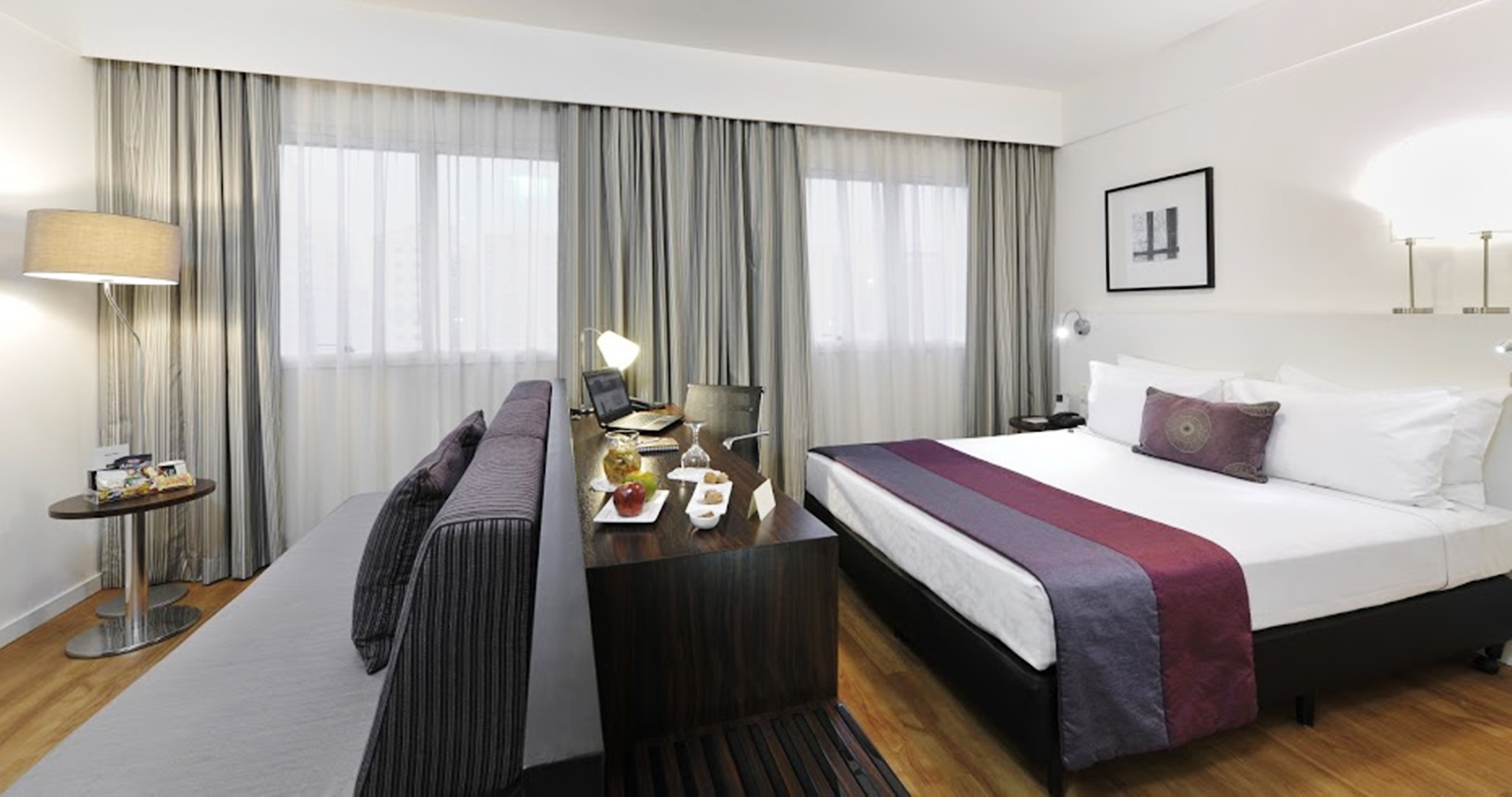 غرفة فاخرة مفردة بسرير كوين، Comfort Suites Alphaville 2/2
