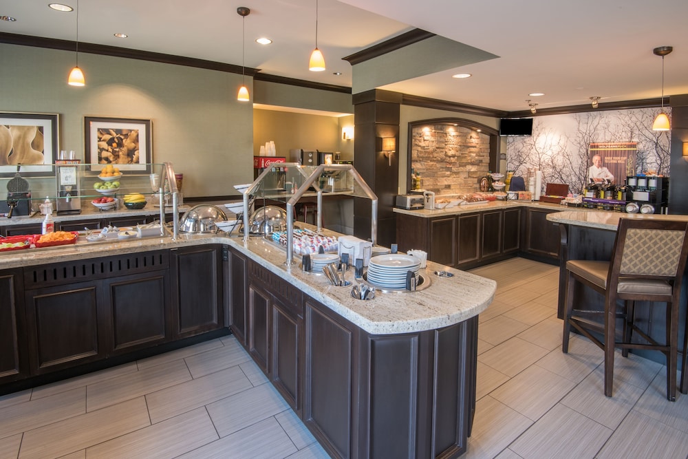 Staybridge Suites Columbus-Airport 43/50