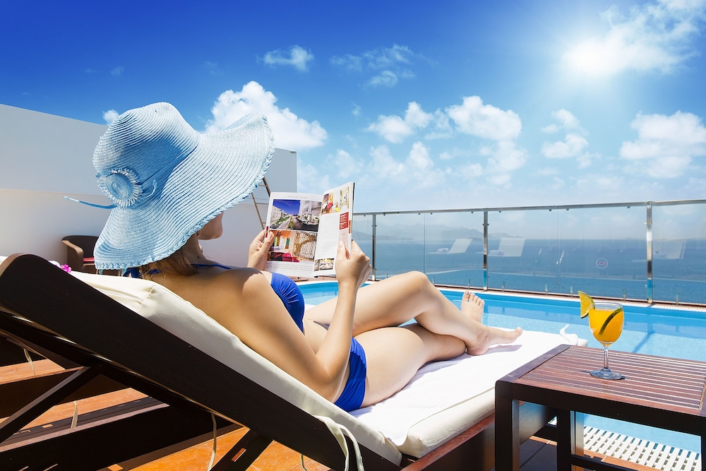 Paris Nha Trang Hotel & Apartment 36/72