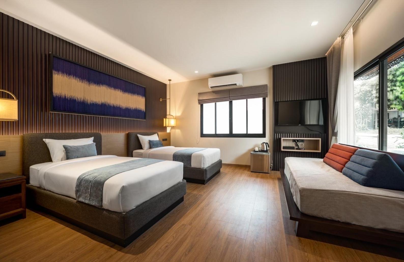 Deluxe, Twin Beds, King Bed, Sea Side