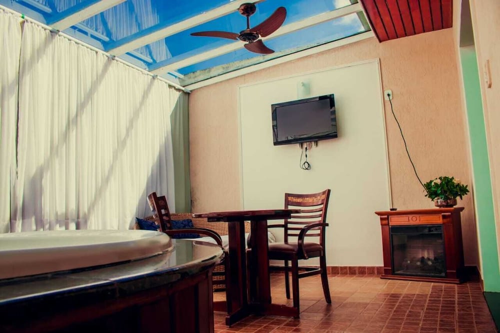 Summit Lago Hotel 29/62