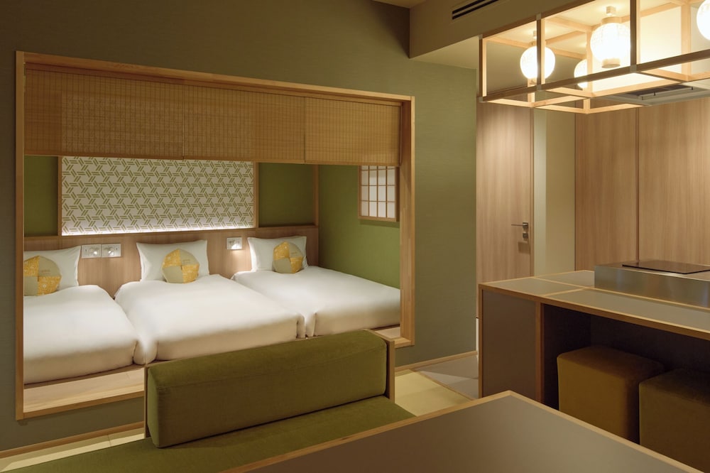 OMO5 Kyoto Gion by Hoshino Resort 50/50