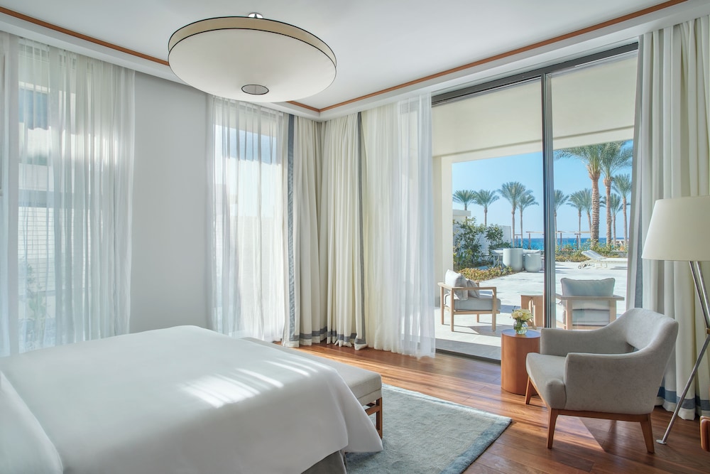 Palace Beach Resort 18/49