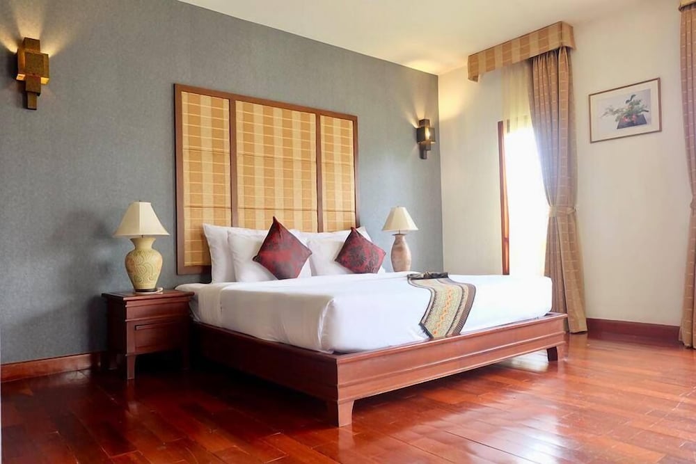 Teak Garden Spa Resort 20/50