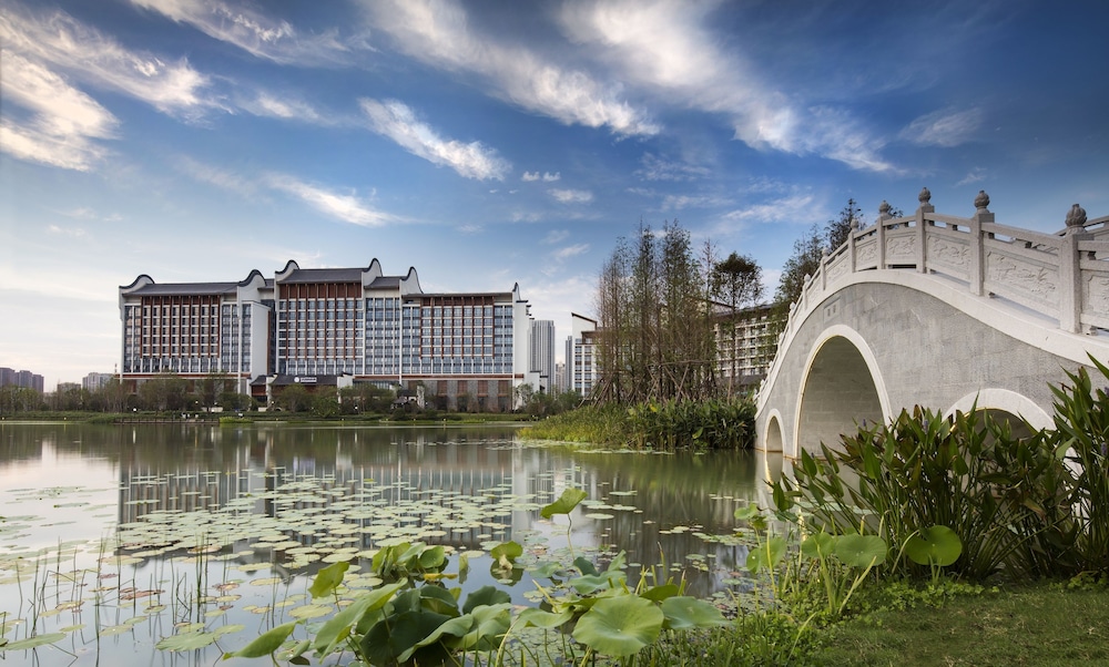Mercure Hefei Sunac 46/48