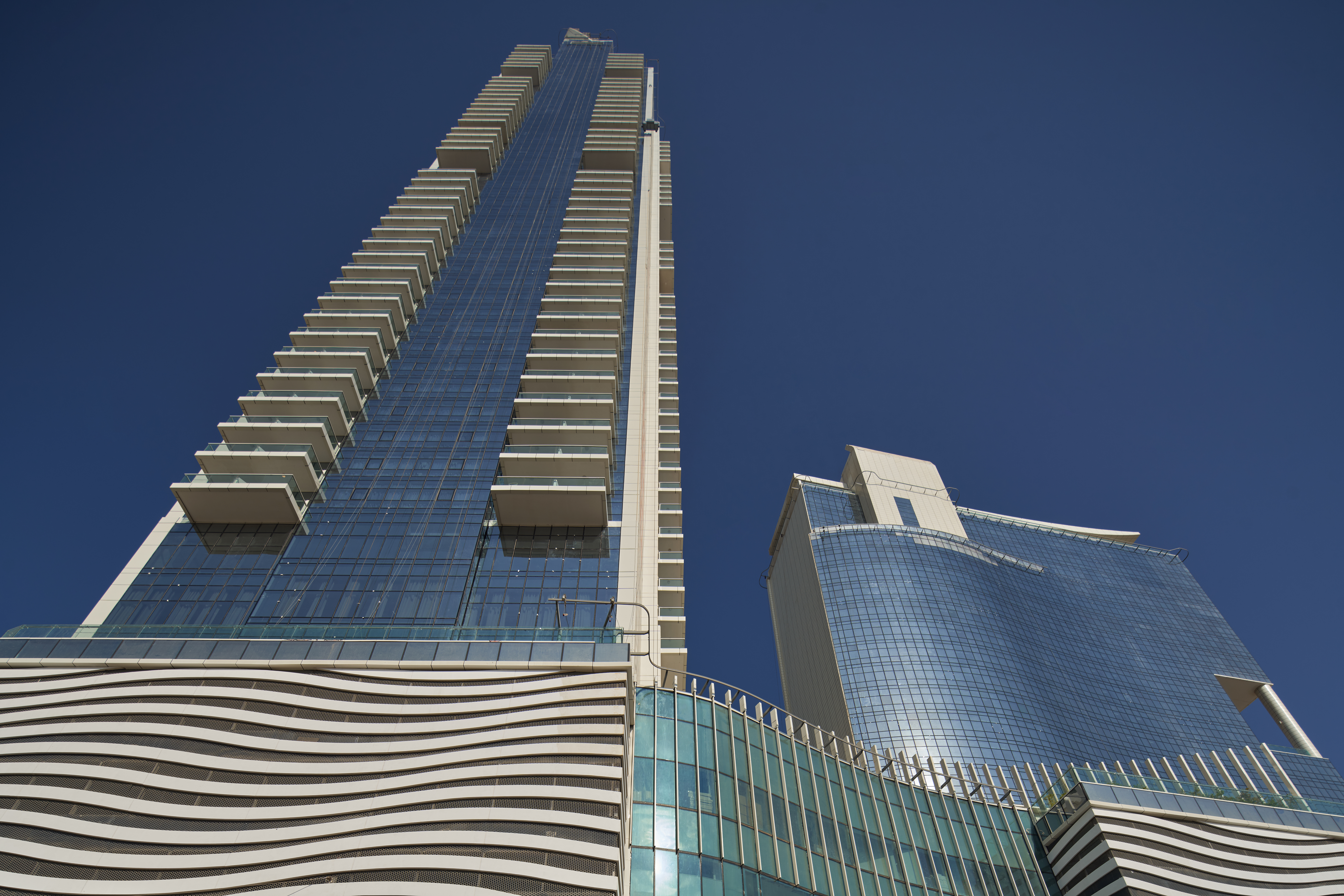 Adagio Jumeirah Village Triangle 2/49
