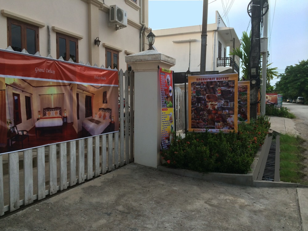 Luang Prabang Legend Hotel 63/74