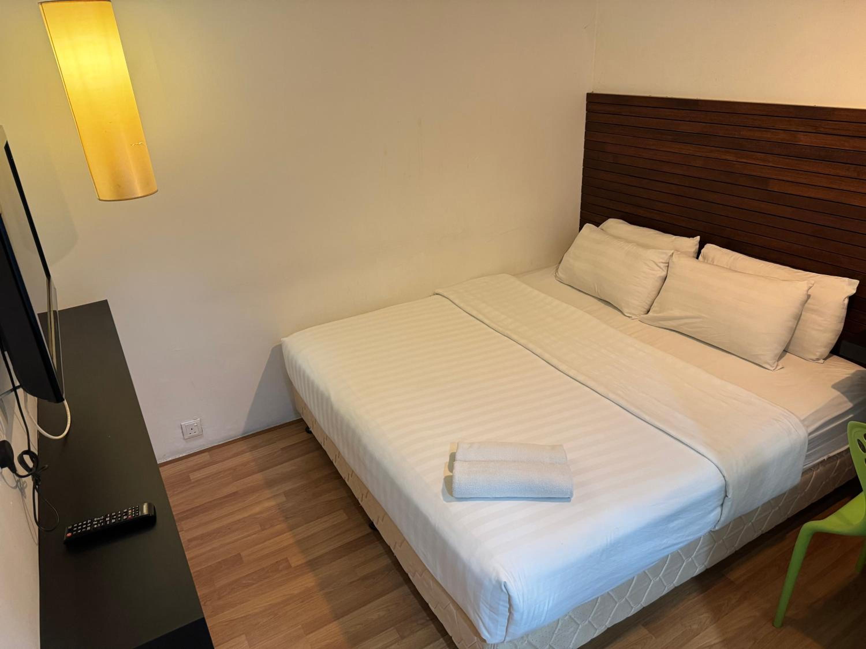 Standard, Double Bed, No Window