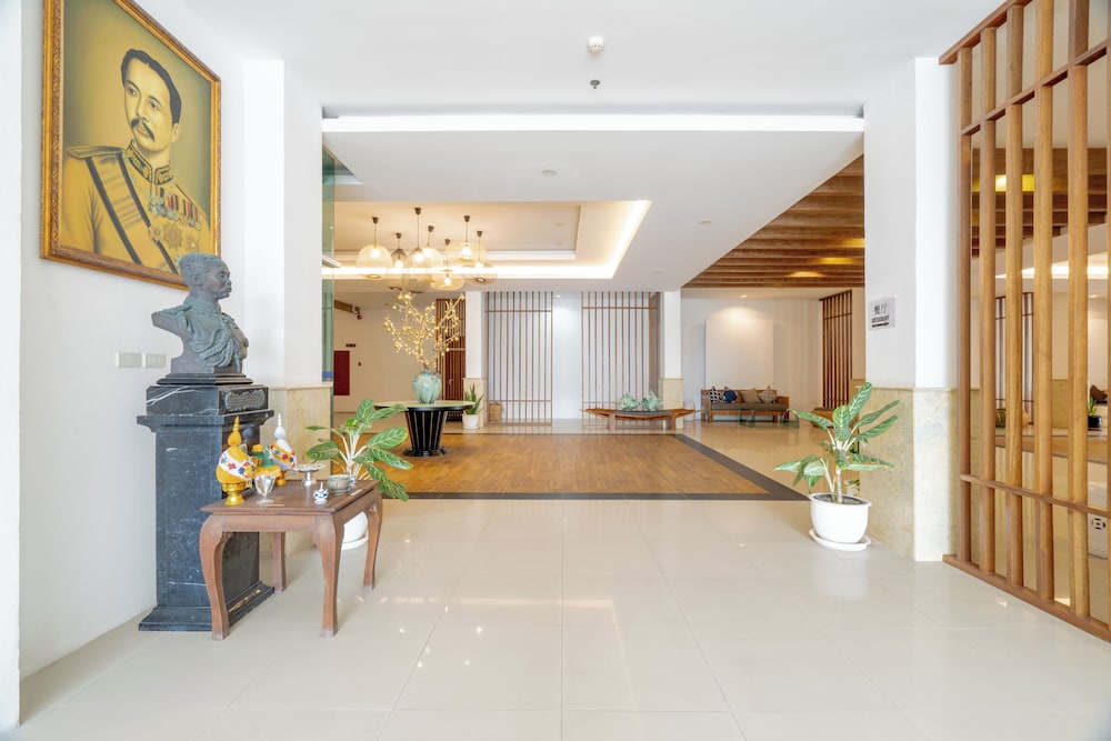 Lobby at Blue Beach Grand Resort and Spa, Rawai