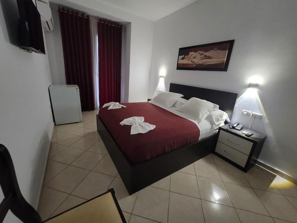 Haris Hotel Vlore 11/50
