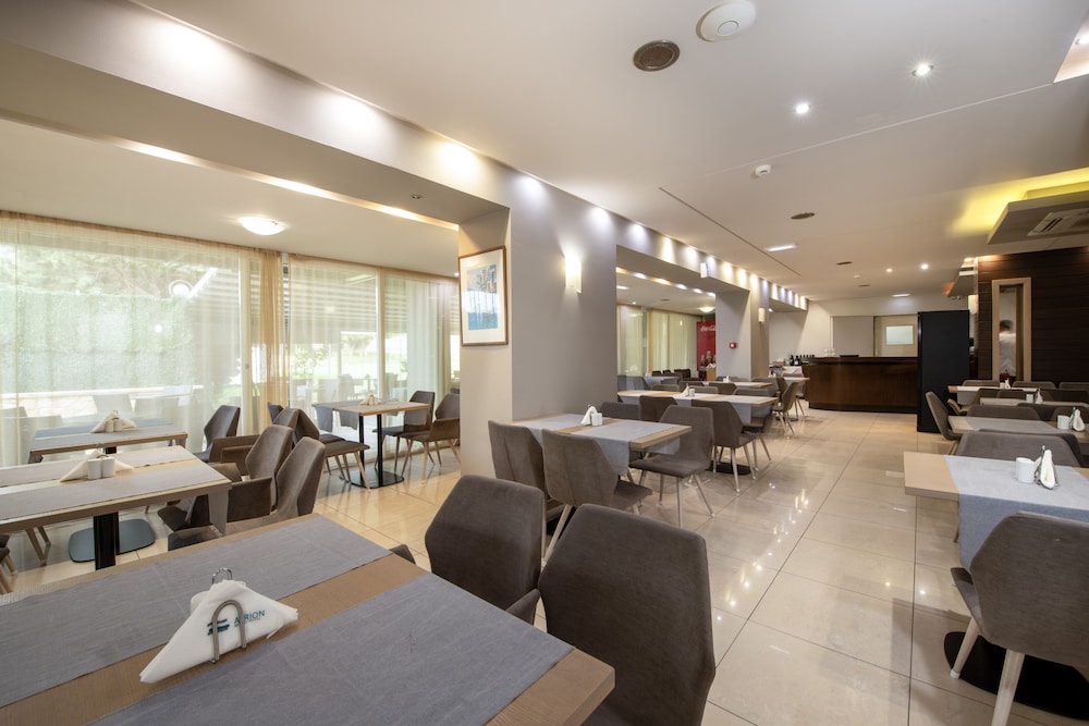 Atrion Resort Hotel 32/45