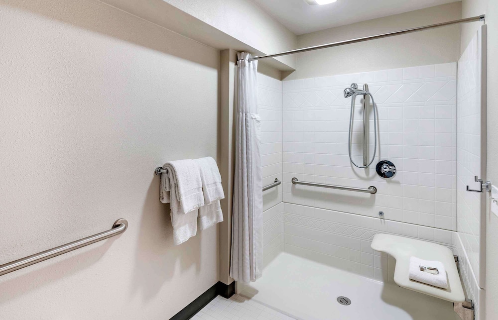 Extended Stay America Premier Suites San Jose Airport 42/43
