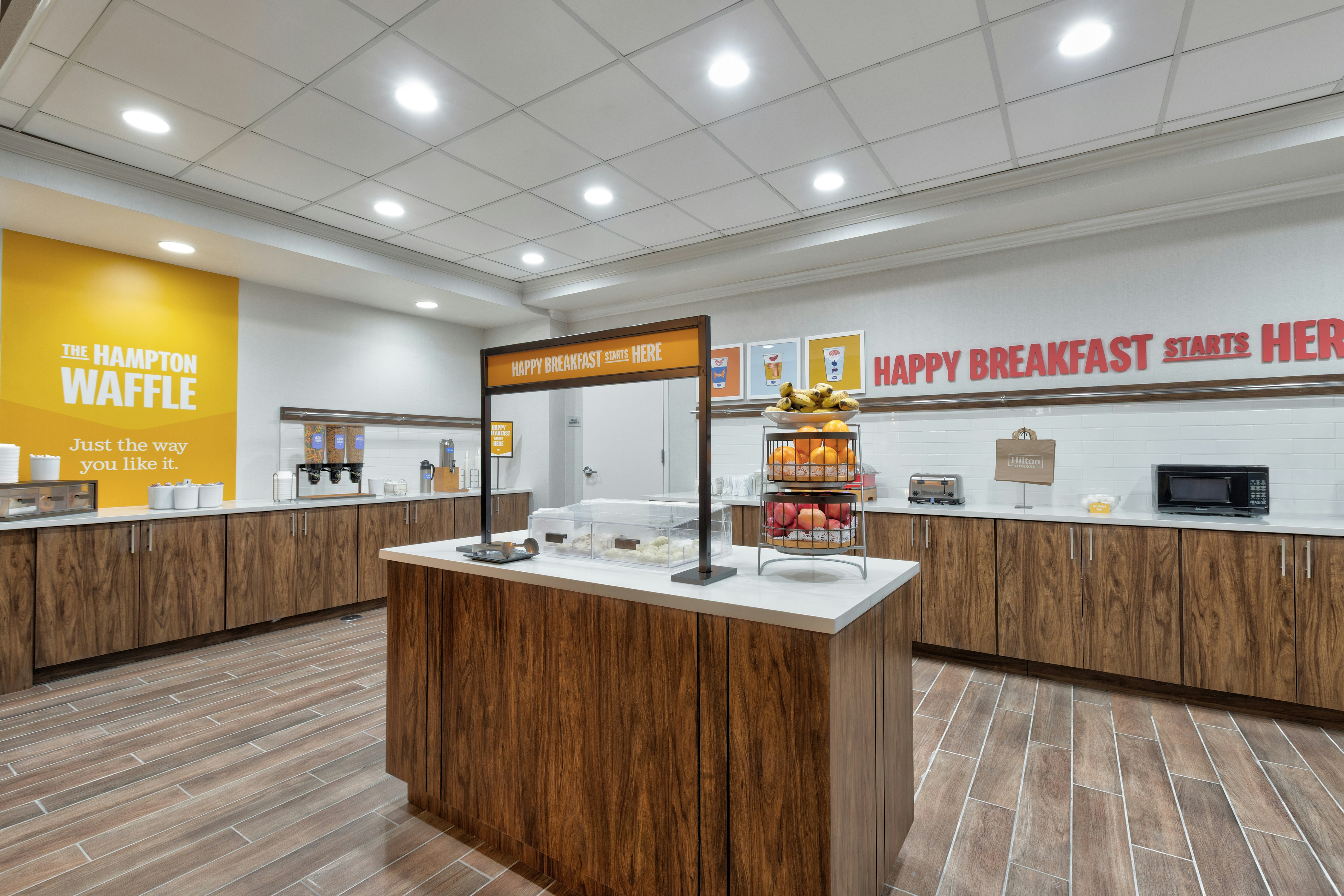 Hampton Inn and Suites Corsicana 16/62