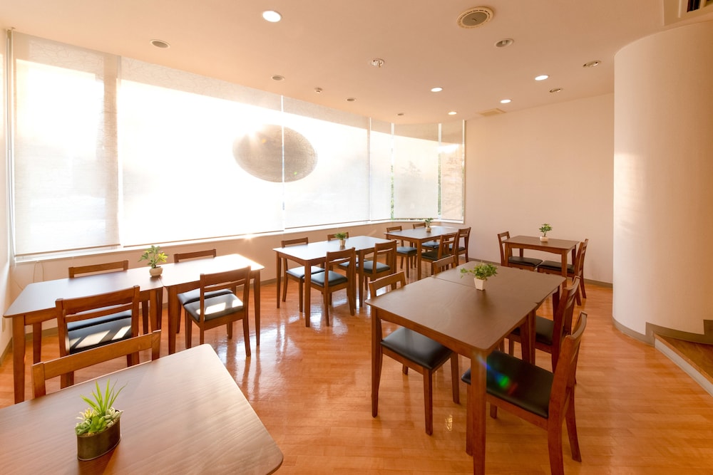Hotel Airport Komatsu 30/40