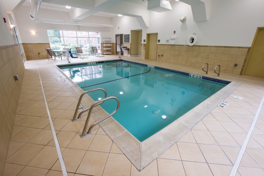 Hampton Inn And Suites Berkshires Lenox 3/59