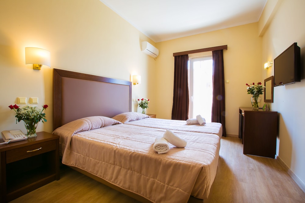 Marina Athens Hotel 18/58