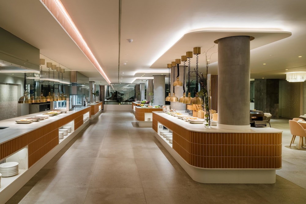 Plus Fariones Suite Hotel 11/57