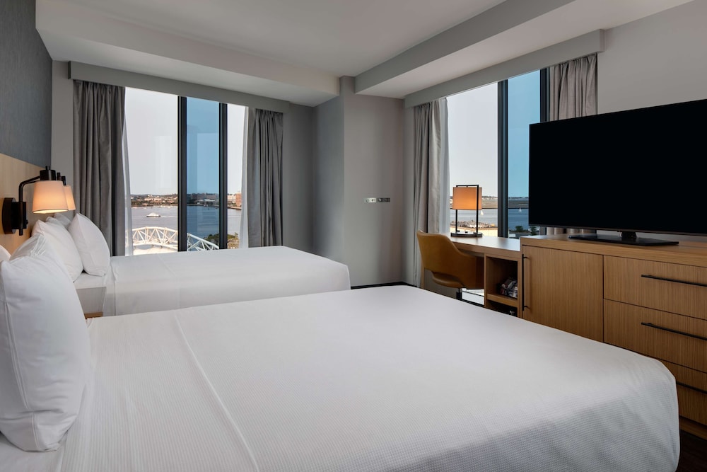 Room, 2 Queen Beds