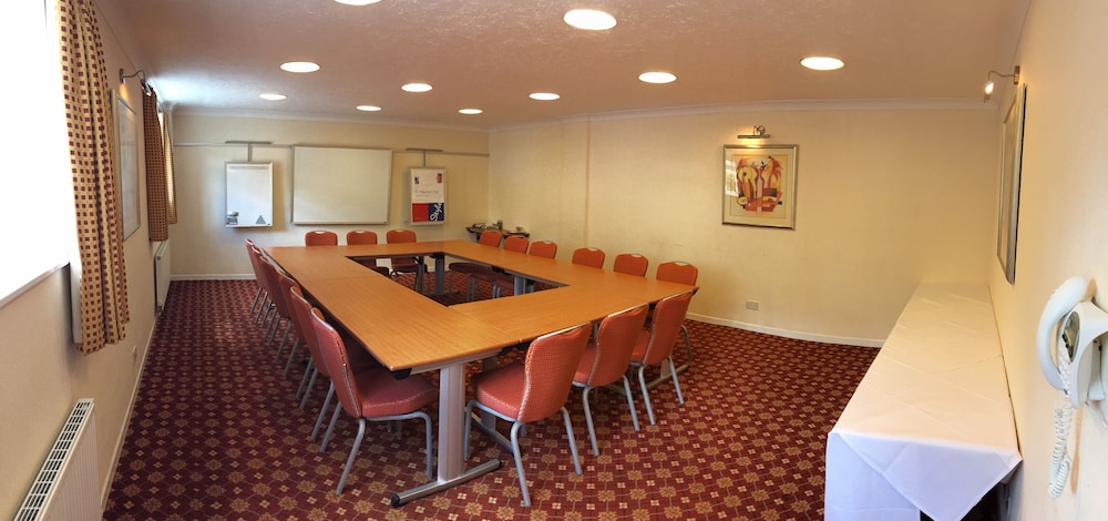 Arundel House Hotel 40/51