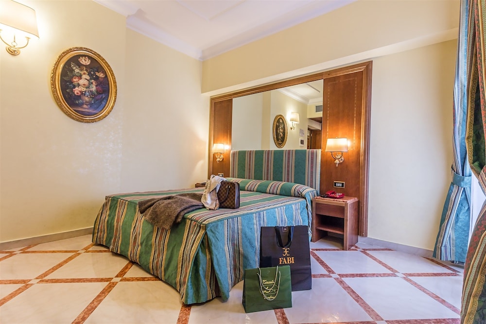 Raeli Hotel Noto 9/27