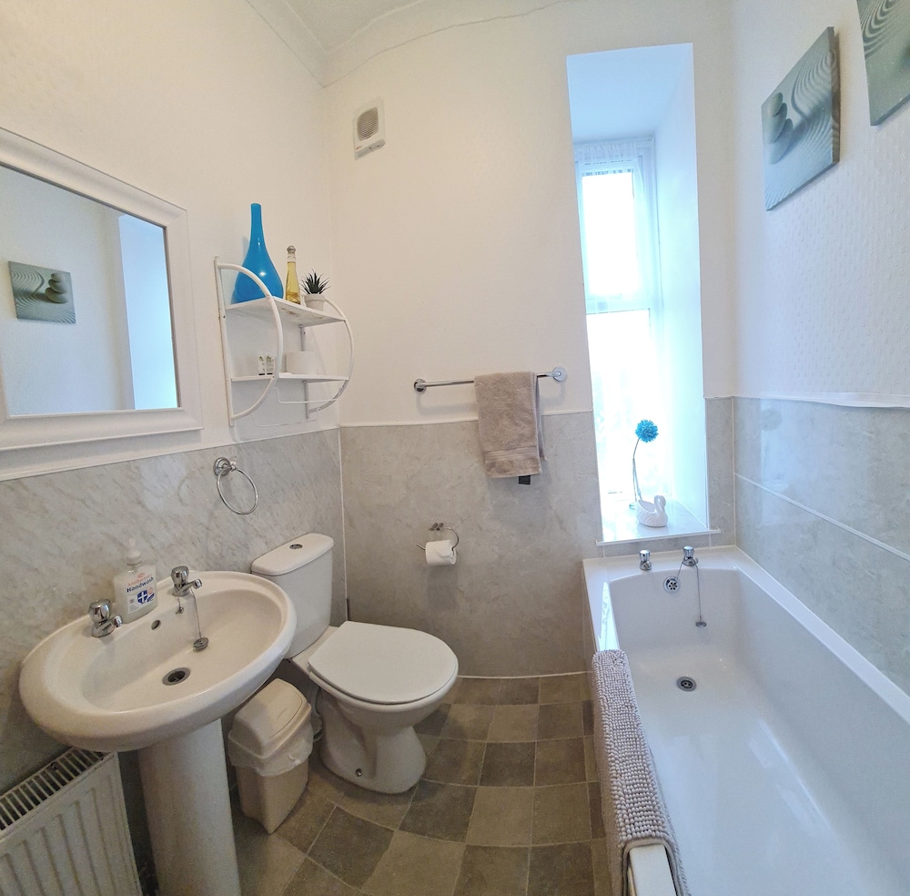 Darwin Cottage Self Catering In Elgin 48/50