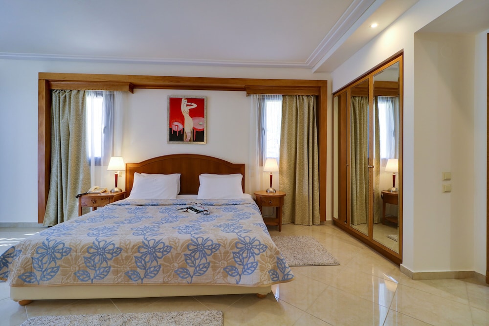 Aegean Melathron Thalasso Spa Hotel 24/81