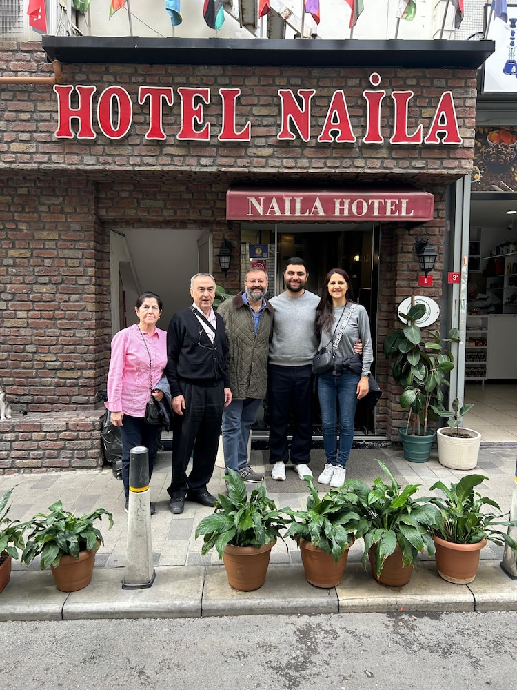 Naila Hotel 3/69