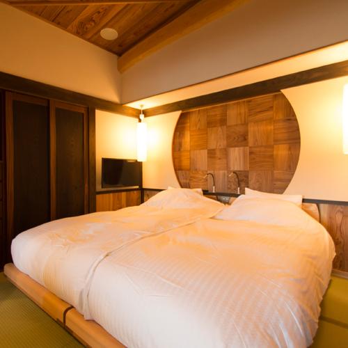 Japanese Western, Deluxe, Mountain View
