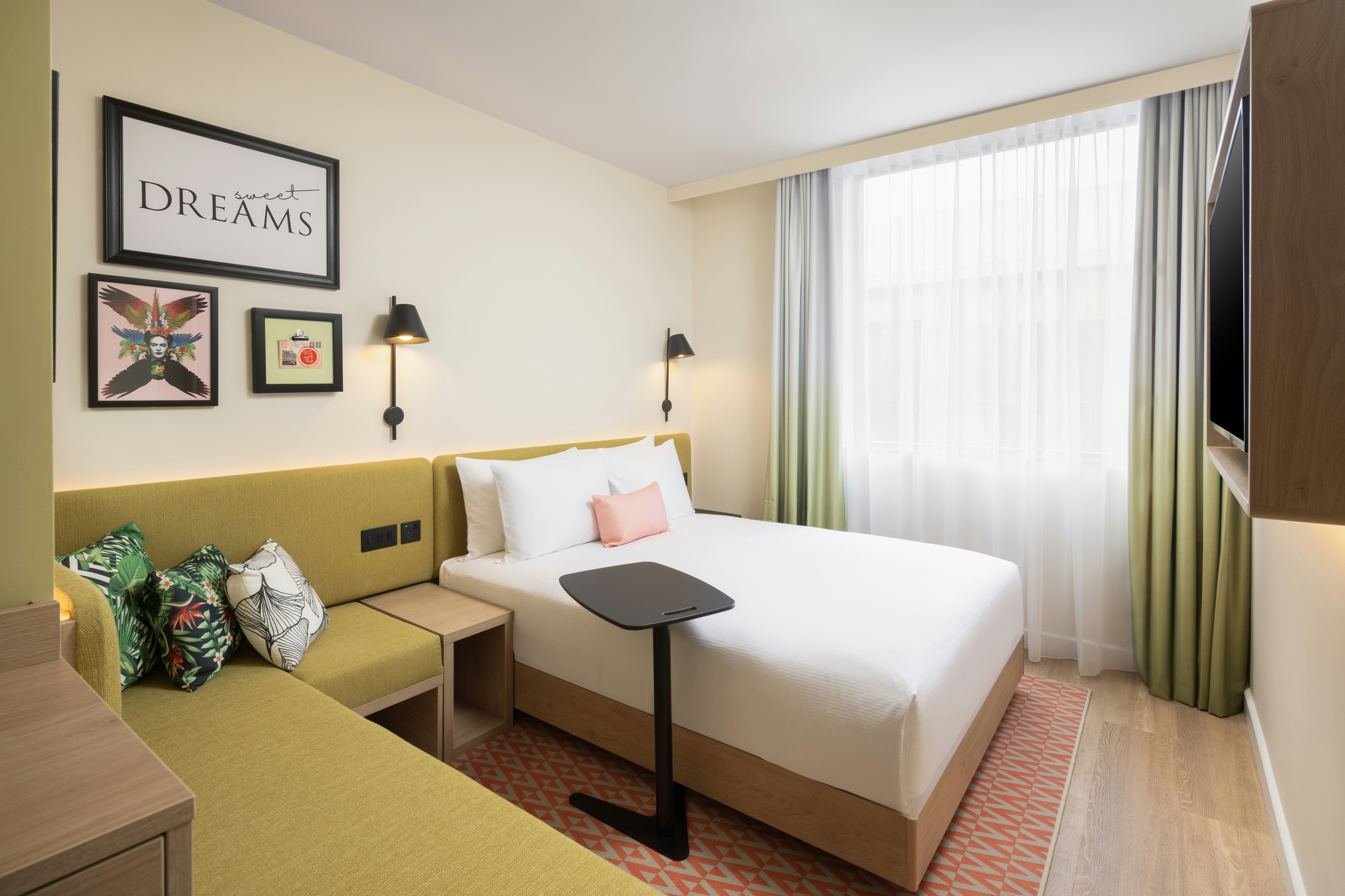 Hampton by Hilton London Old Street 19/36