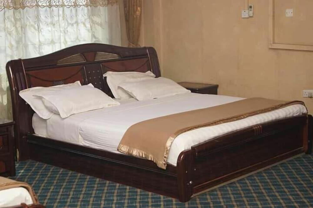 Jbk Hotel 7/33