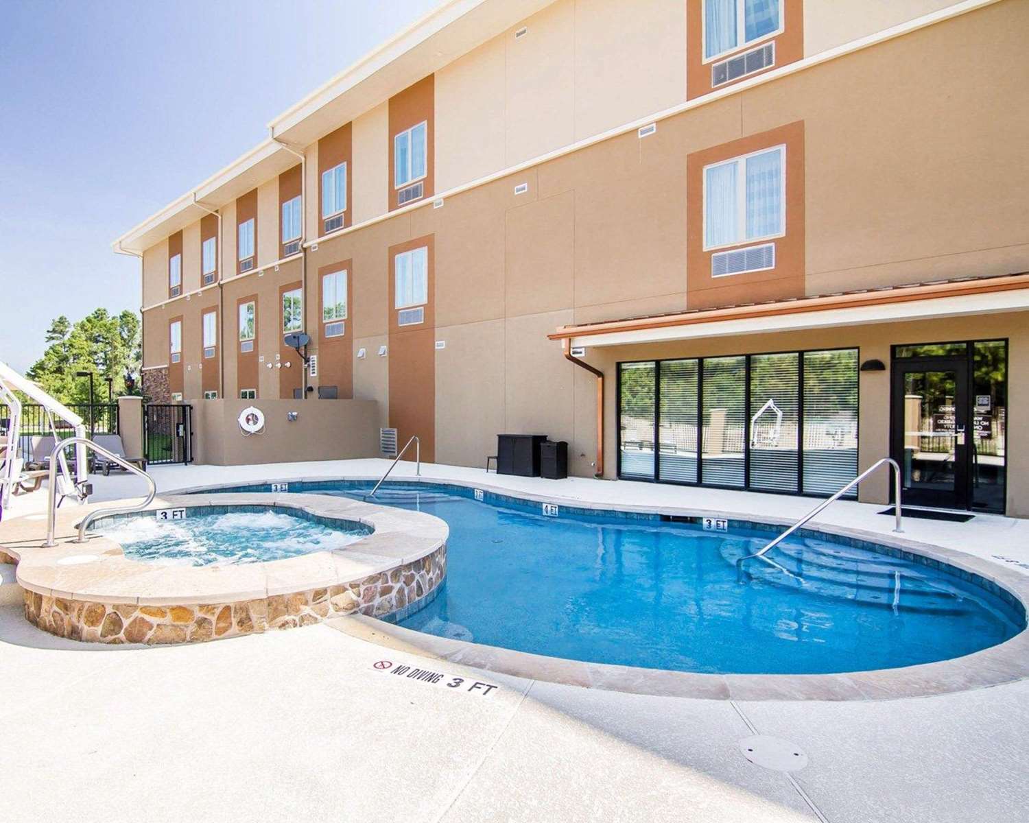 Sleep Inn Lufkin 7/20