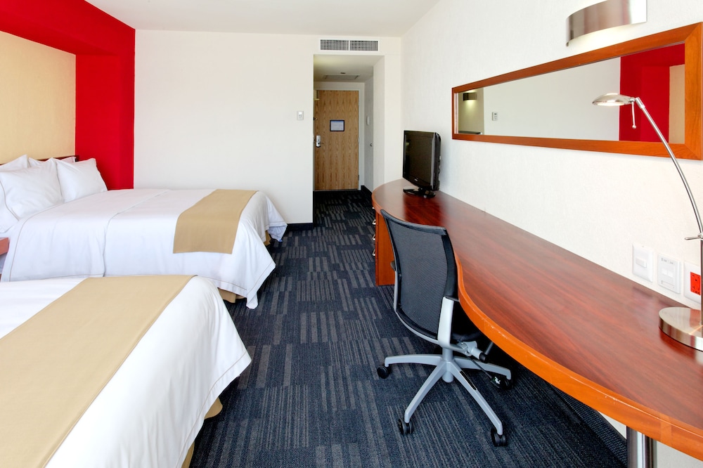 Holiday Inn Express Guadalajara Expo 59/72