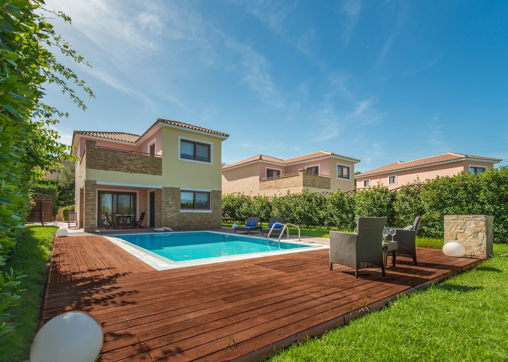 St. John Villas Zakynthos 48/51