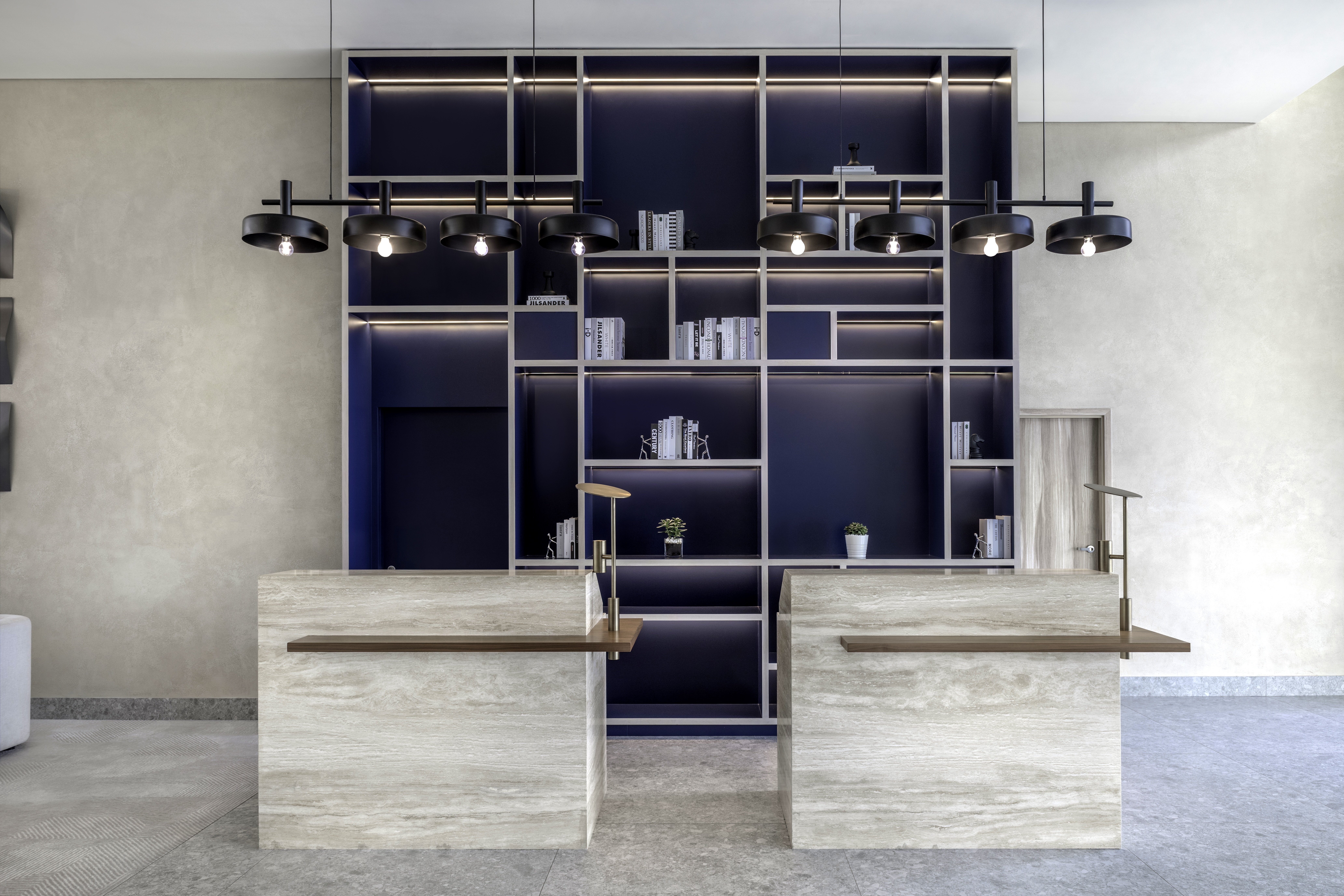 Yas Plaza Bay by IHG 99/114