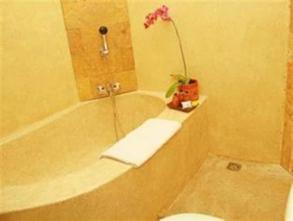 Aniniraka Resort And Spa 63/63