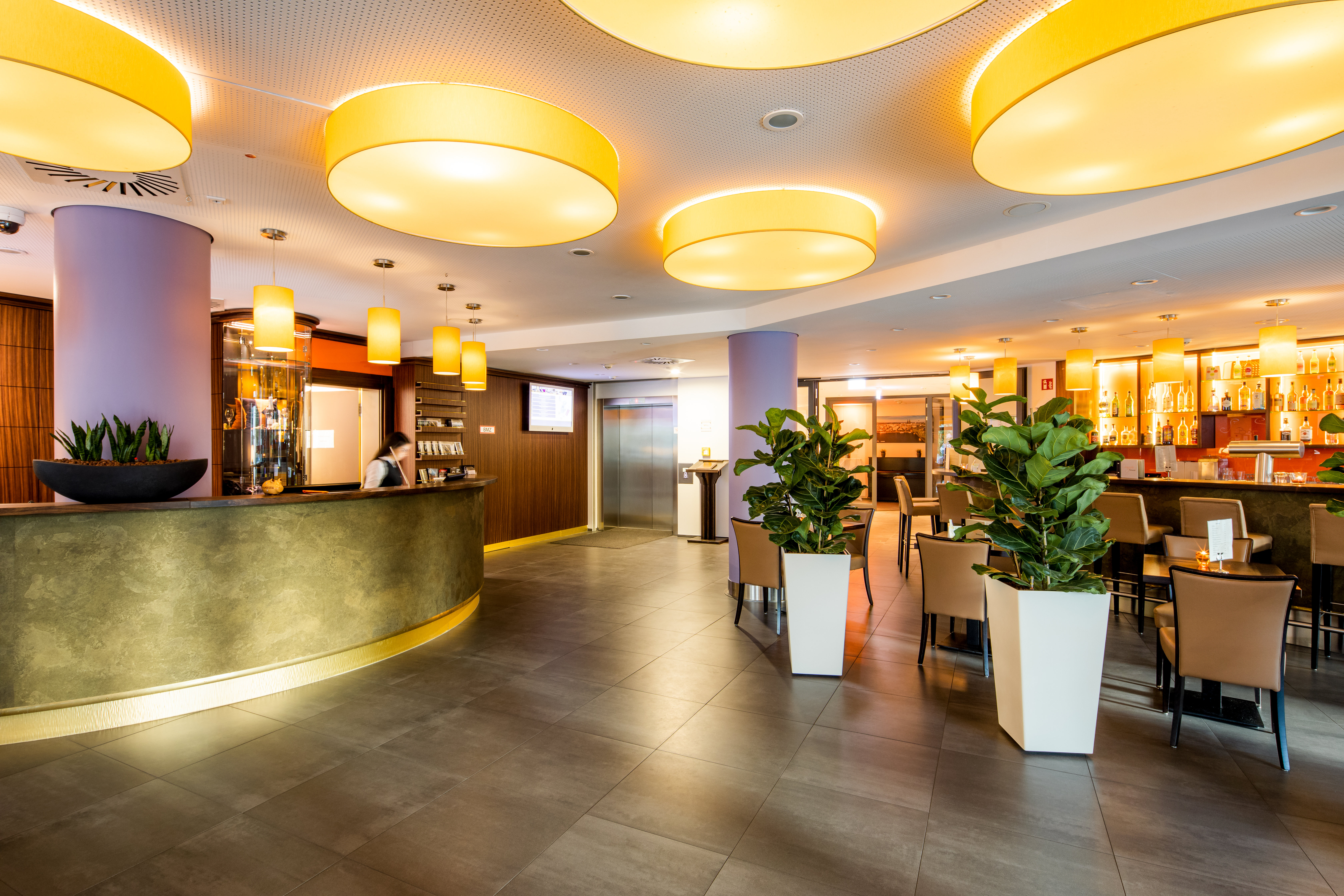 Stadthotel am Romerturm 7/54