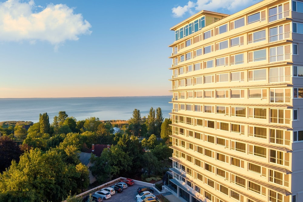 Hunguest Hotel Bal Resort 4/76