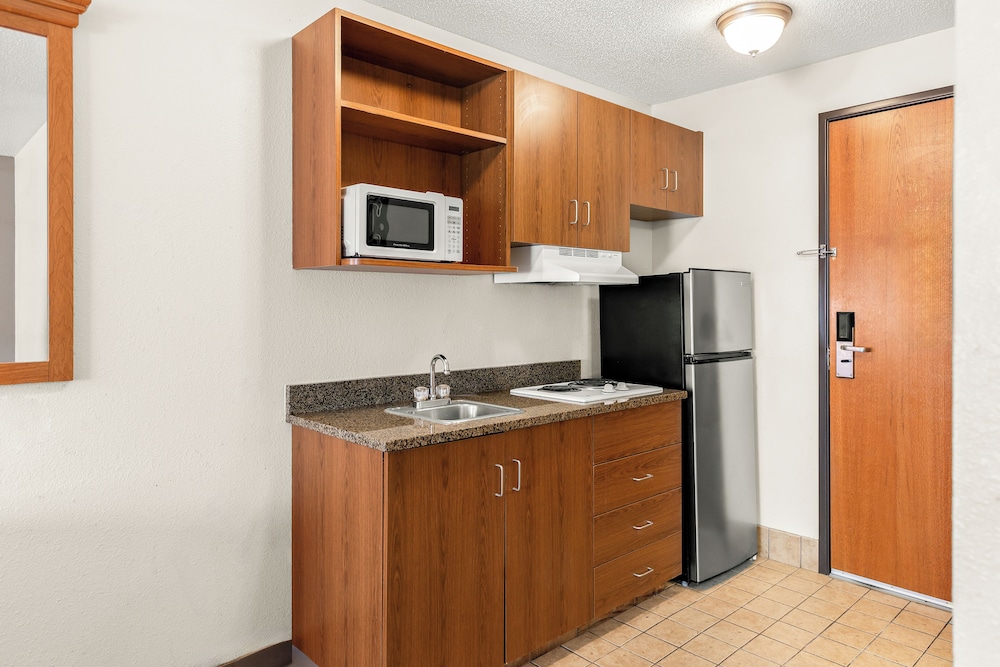 Welcome Suites O'Fallon Extended Stay — photo 5