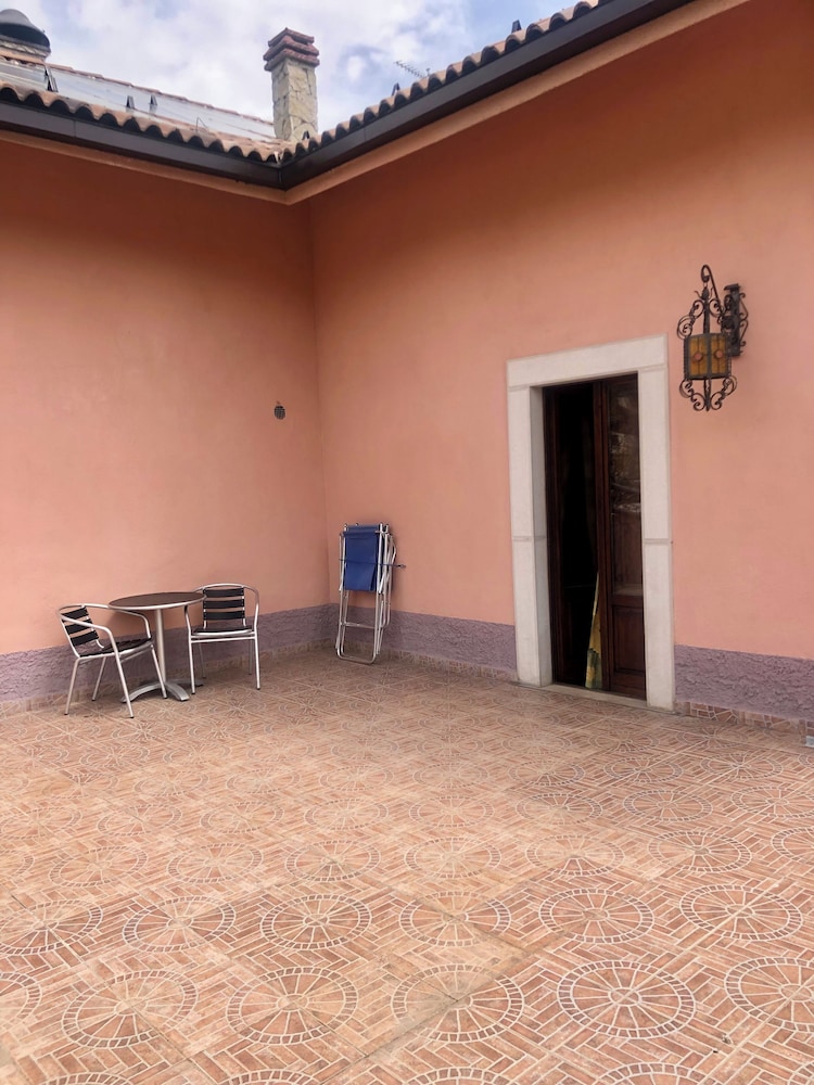 Hotel Bucaneve 36/40