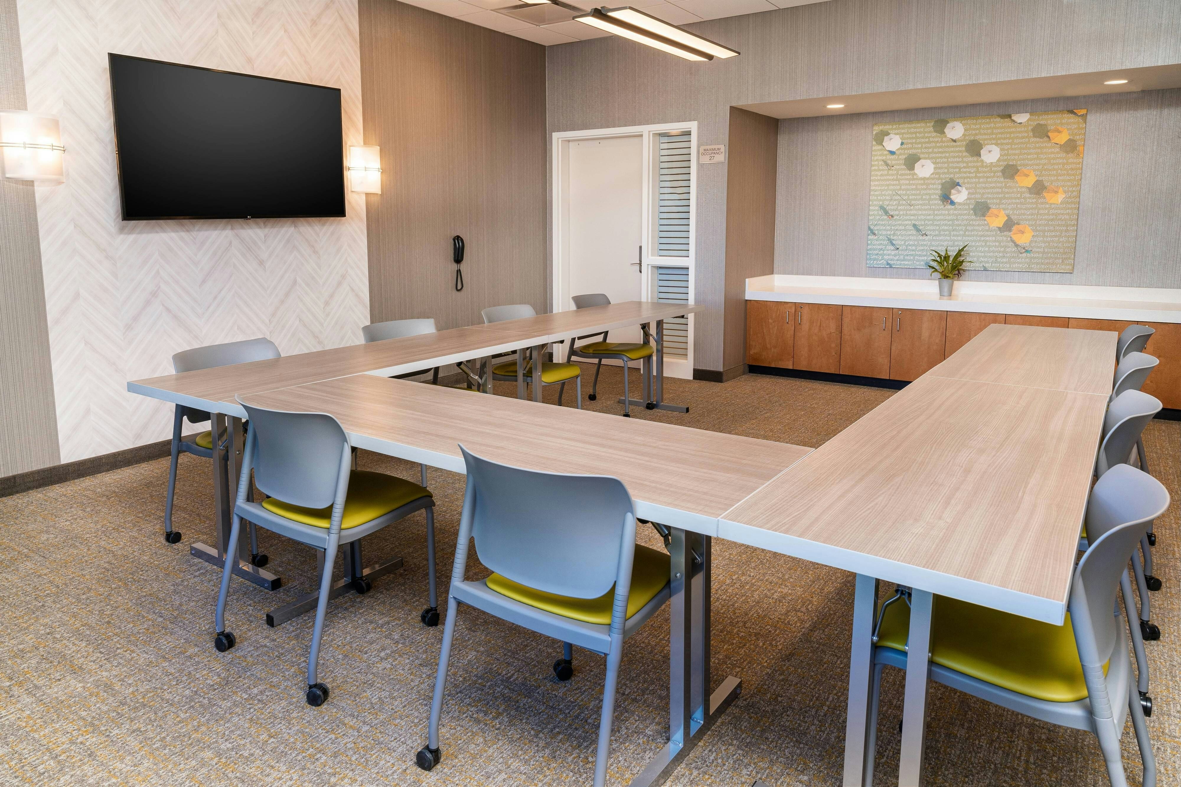 SpringHill Suites by Marriott Irvine Lake Forest 27/32