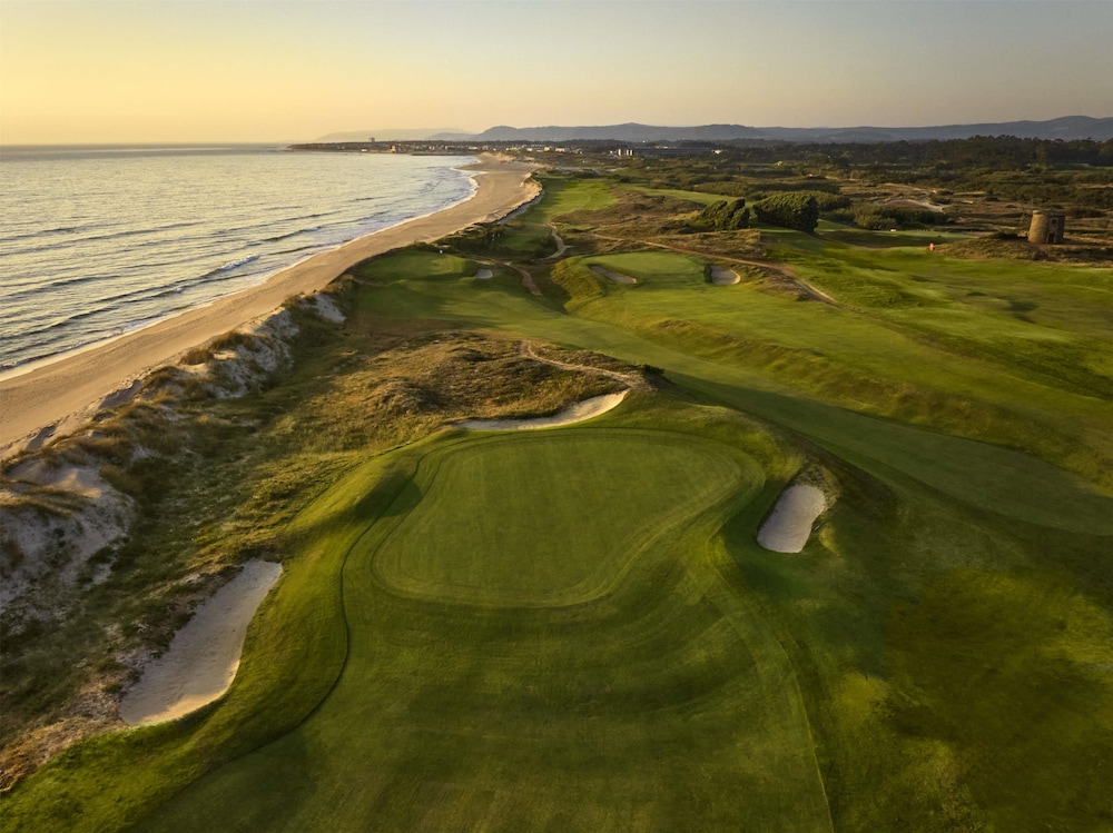 Tivoli Estela Golf & Lodges Porto (44km from Porto) 38/45