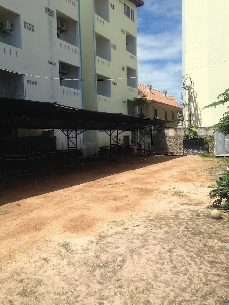 Baan Talay 5/48