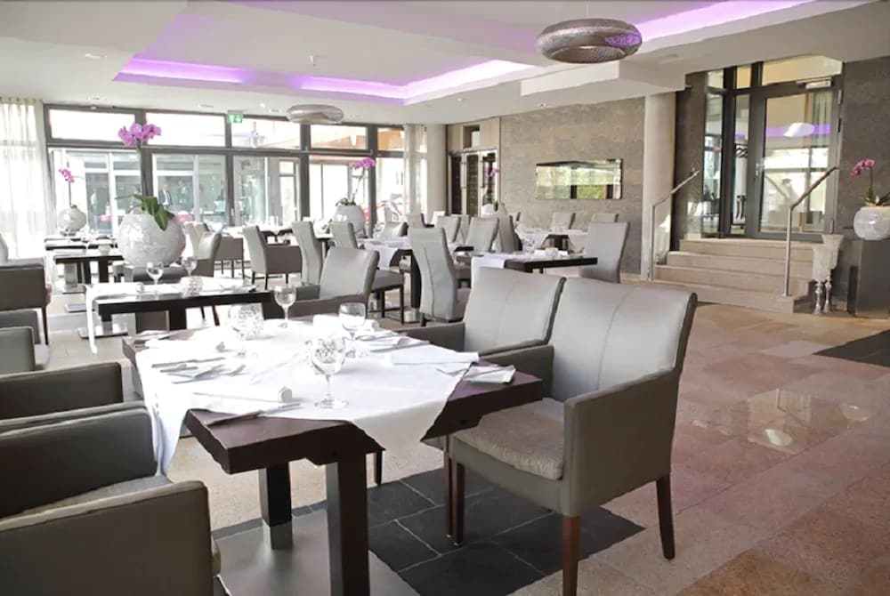 Best Western Premier Hotel An Der Wasserburg 48/68