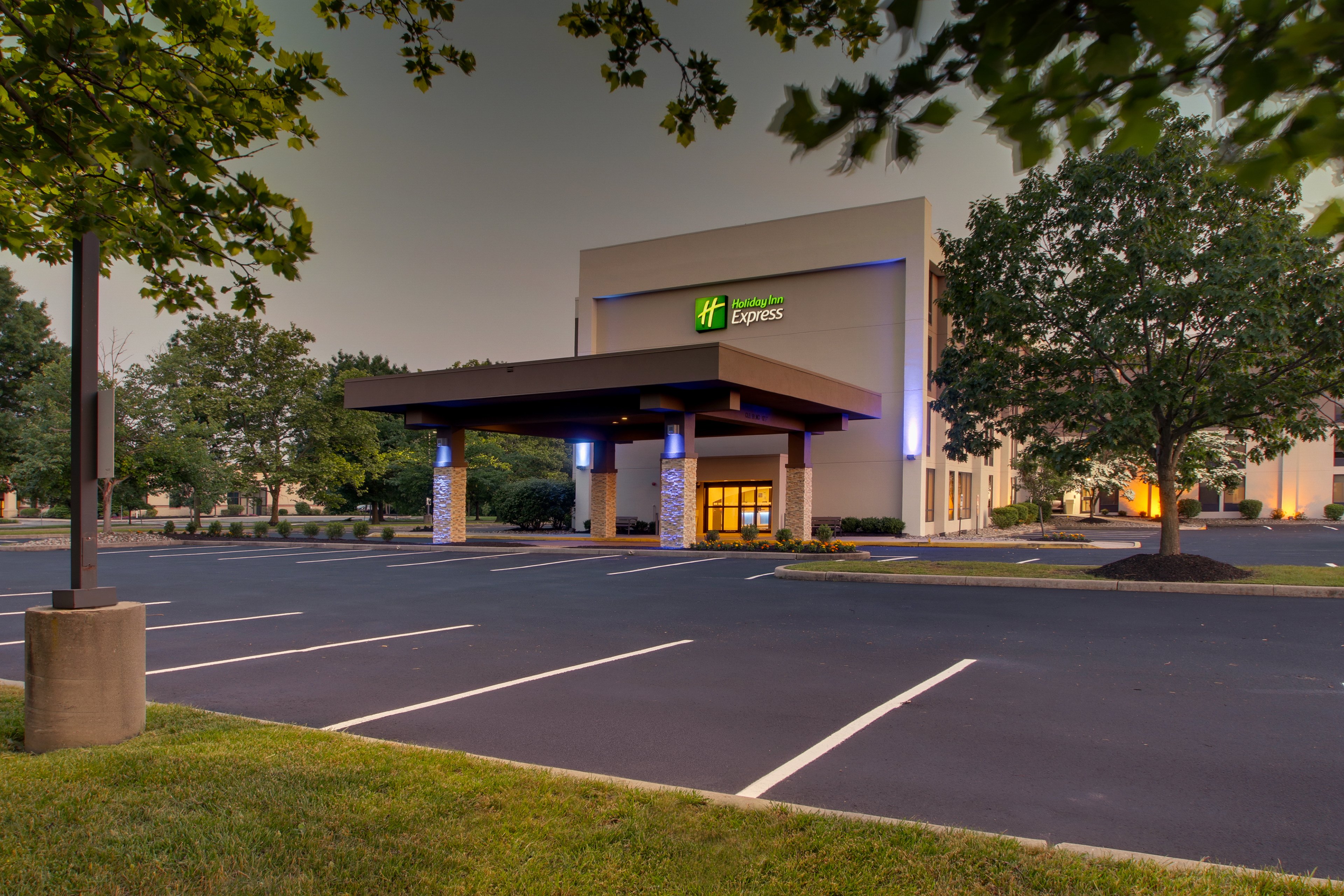 Holiday Inn Express Voorhees - Mt. Laurel 35/37