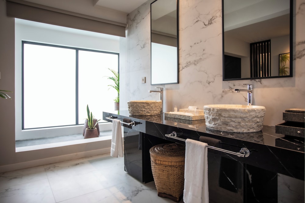 Sea Diamond Boutique Hotel and Spa 69/70